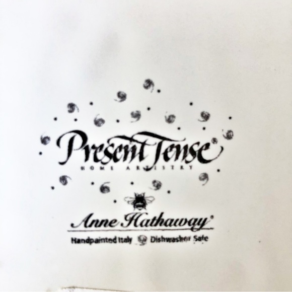 Holly Jolly Candle Plate Anne Hathaway Hand Painted Italy 2006-2021 Can Hang - Picture 4 of 9